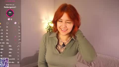 Snapshot of helgamartin chatting on June 28, 6:58 pm Aurora online show from June 28, 6:58 pm