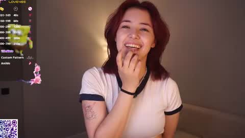 Snapshot of helgamartin chatting on July 22, 7:05 pm Aurora online show from July 22, 7:05 pm