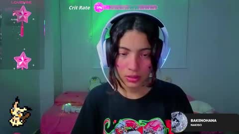 Snapshot of helia_n_amy chatting on December 13, 10:59 pm Helia Transfem and Amy online show from December 13, 10:59 pm