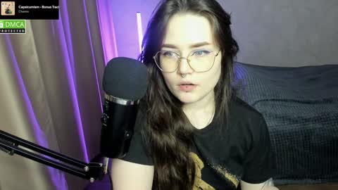 Red online show from February 2, 6:53 pm