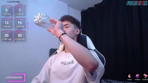   CROW  online show from October 29, 10:22 pm