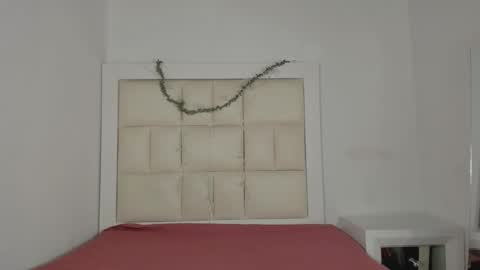 Snapshot of hellen__smith_ chatting on November 8, 4:45 am hellen__smith_ online show from November 8, 4:45 am