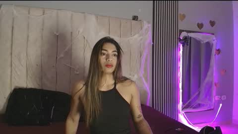 Snapshot of hellen_rice chatting on October 15, 10:04 am hellen_rice online show from October 15, 10:04 am