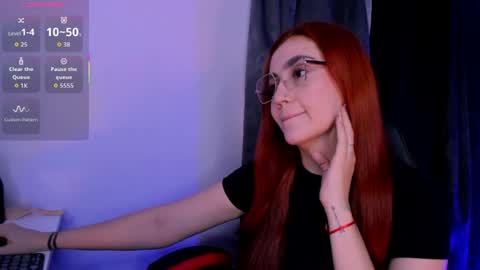 Snapshot of hellena_1 chatting on June 29, 5:57 pm Juliet online show from June 29, 5:57 pm