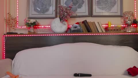    online show from February 21, 7:23 am