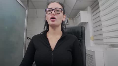    online show from October 14, 3:07 am