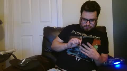 hellflow online show from December 9, 12:45 am