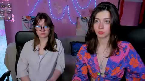 Snapshot of helli_belli chatting on June 11, 2:53 am Helli online show from June 11, 2:53 am