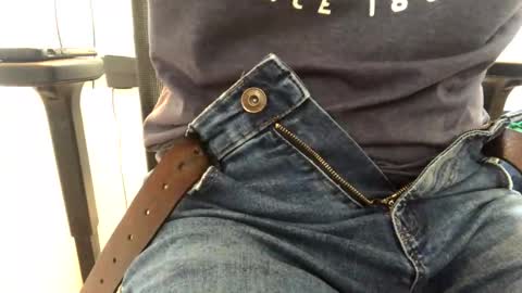 Snapshot of hello_mush chatting on December 16, 9:24 am hello_mush online show from December 16, 9:24 am