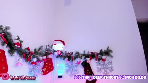 Snapshot of helloiamastrid chatting on December 27, 7:46 pm helloiamastrid online show from December 27, 7:46 pm