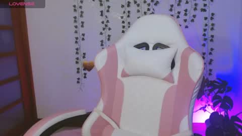 Snapshot of hellokitty_valery1 chatting on July 23, 3:26 am hellokitty_valery1 online show from July 23, 3:26 am