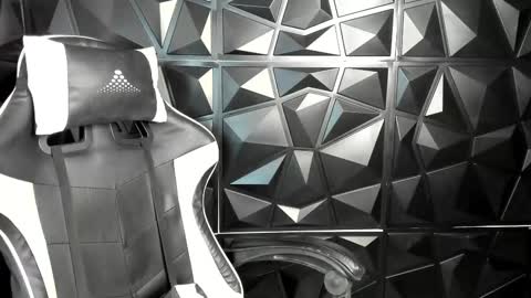 Snapshot of heluehorny13 chatting on March 9, 3:11 am heluehorny13 online show from March 9, 3:11 am