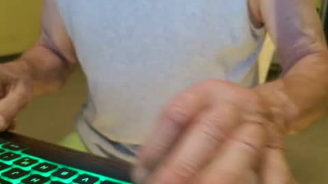 Snapshot of helvella chatting on July 30, 7:46 pm Helvell online show from July 30, 7:46 pm