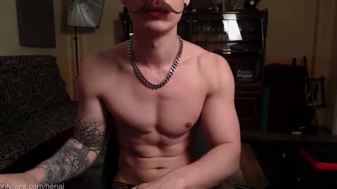 Snapshot of hengen_aiken chatting on March 19, 9:52 pm Hengen Aiken online show from March 19, 9:52 pm