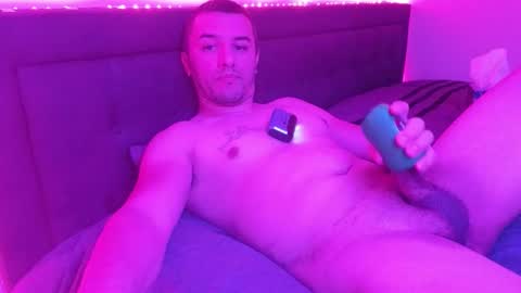 HENNIDRIP online show from January 18, 9:18 pm