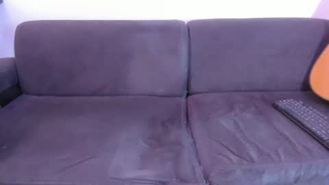 henrik_senn online show from July 11, 5:48 pm