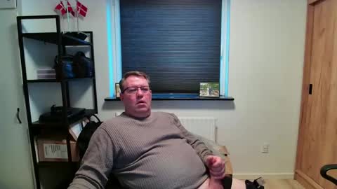 henrikrp1971 online show from February 25, 3:21 pm