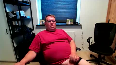 henrikrp1971 online show from May 22, 7:26 am