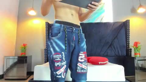 Henry online show from February 28, 7:48 pm