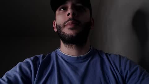 HenryAxe online show from December 14, 6:45 pm