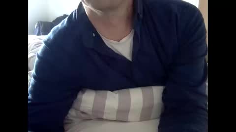 Henryhipster  sub  spank useme new Europe Twink kiss first fit kinky naughty online show from March 3, 1:28 pm