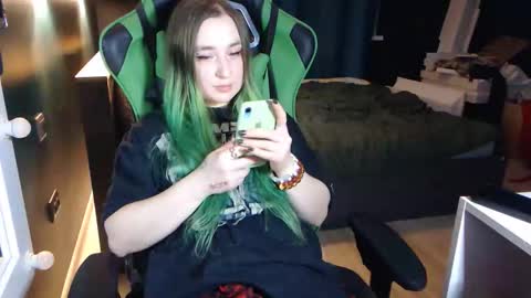 Hentaishiing online show from November 5, 2:00 am