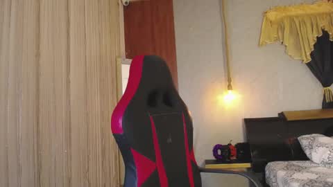 HERA online show from November 5, 10:32 pm