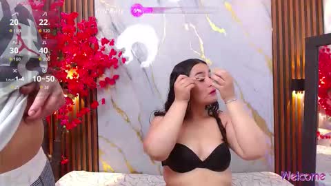 Snapshot of hera_n_zeus chatting on November 8, 7:23 pm hera n zeus online show from November 8, 7:23 pm