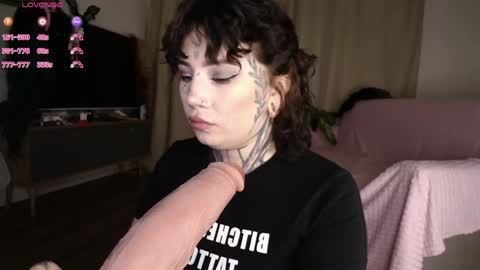 dirty Diana online show from May 9, 8:58 pm