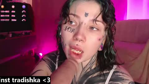 dirty Diana online show from June 19, 6:45 pm
