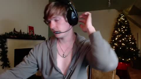 Snapshot of hercules__ chatting on January 12, 6:05 pm Gregblonde  Alextattoo online show from January 12, 6:05 pm
