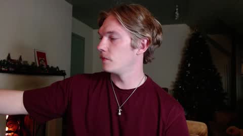 Snapshot of hercules__ chatting on January 28, 3:57 pm Gregblonde  Alextattoo online show from January 28, 3:57 pm