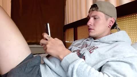 Snapshot of hercules__ chatting on February 19, 12:46 am Gregblonde  Alextattoo online show from February 19, 12:46 am