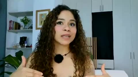 hercyqueen online show from July 7, 2:47 am