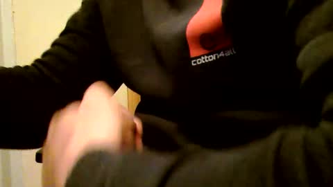 mr D online show from October 18, 9:21 am