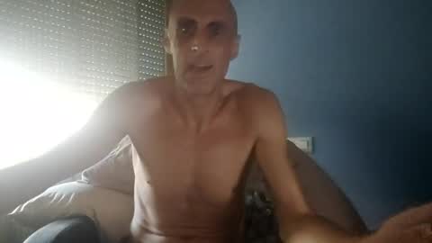 hermeticoo online show from August 3, 5:06 pm