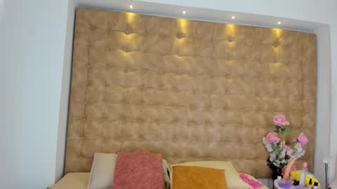 hermione_brown online show from March 16, 6:56 pm