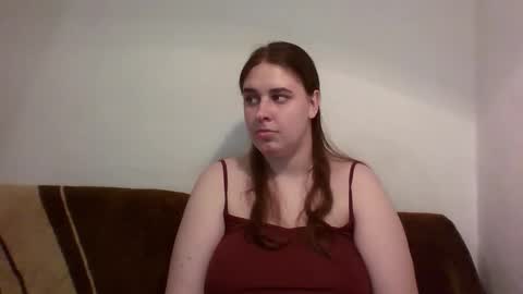 hess_luna_ online show from October 1, 10:21 am