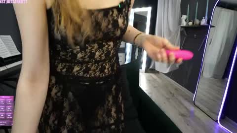Sasha online show from May 28, 7:22 pm