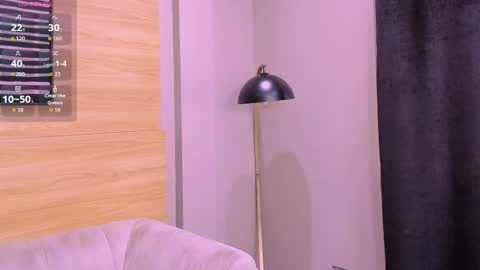 heteros men online show from June 1, 2:08 pm