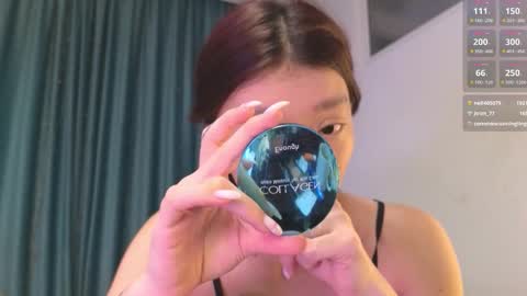 Audrey online show from December 15, 3:49 pm