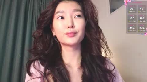 Audrey online show from February 13, 2:57 pm