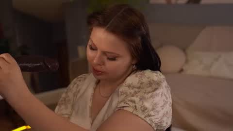 Snapshot of hey_lexi chatting on August 8, 8:05 am hey_lexi online show from August 8, 8:05 am