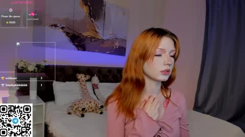 Snapshot of hey_lexy chatting on May 16, 9:17 am Lexy GMT1 0200 am-0900am Mon Tue online show from May 16, 9:17 am