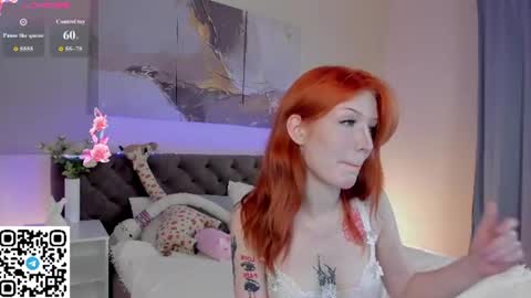 Snapshot of hey_lexy chatting on June 26, 9:25 am Lexy GMT1 0200 am-0900am Mon Tue online show from June 26, 9:25 am