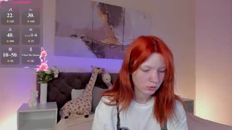 Snapshot of hey_lexy chatting on June 27, 10:20 am Lexy GMT1 0200 am-0900am Mon Tue online show from June 27, 10:20 am