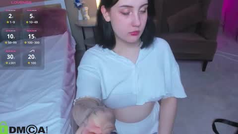 Tessa online show from November 22, 11:31 am