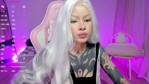 Bambi.....Help me get 100 likes in the satisfaction bar. online show from September 23, 3:31 am