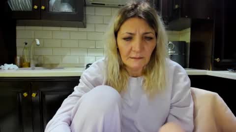 Heyheygrey online show from February 3, 5:51 am
