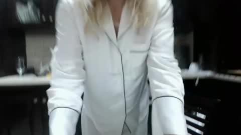 Heyheygrey online show from March 10, 8:03 pm